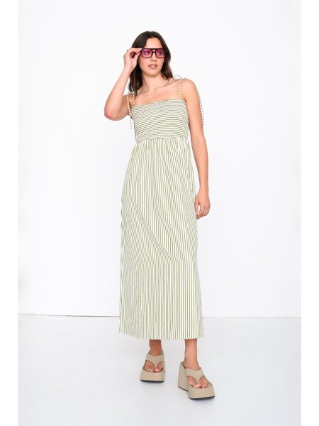Kleid gestreift
