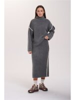 Pullover mit Kontrastdetails