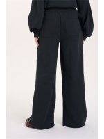 Hose mit weitem Bein