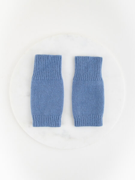 Handschuhe aus weichem Strick