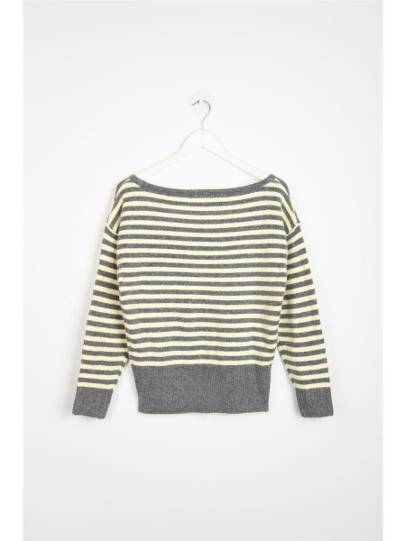 Pullover with Striped Pattern